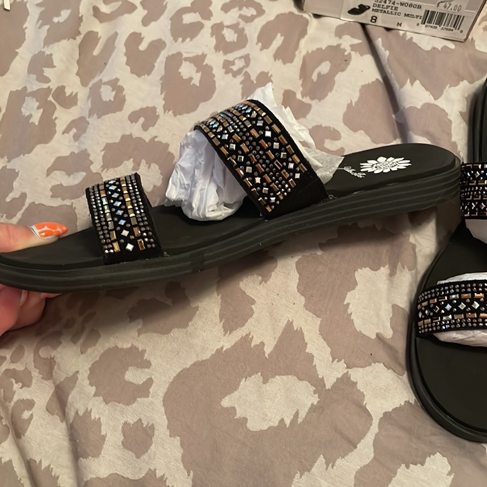 YellowBox sandals - Picture 2 of 6
